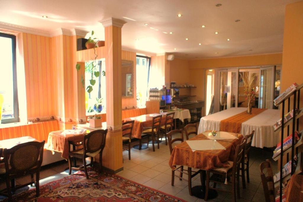City Hotel MHG Exterior foto